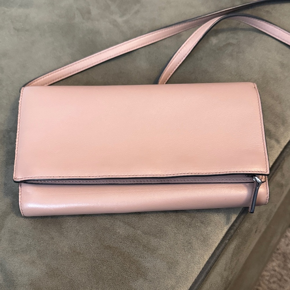 Italic Crossbody Bag